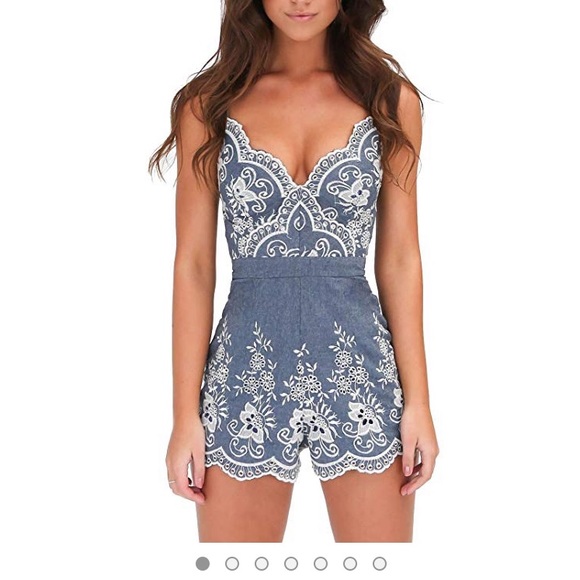 Dresses & Skirts - Adorable romper